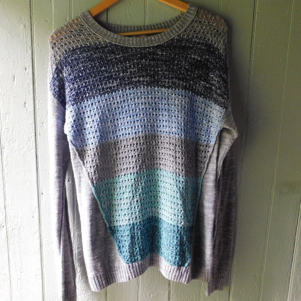 Color Block Blue Grey Lightweight Open Knit - Picture 7 of 8
